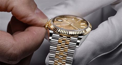 tempi manutenzione rolex|La manutenzione del tuo Rolex.